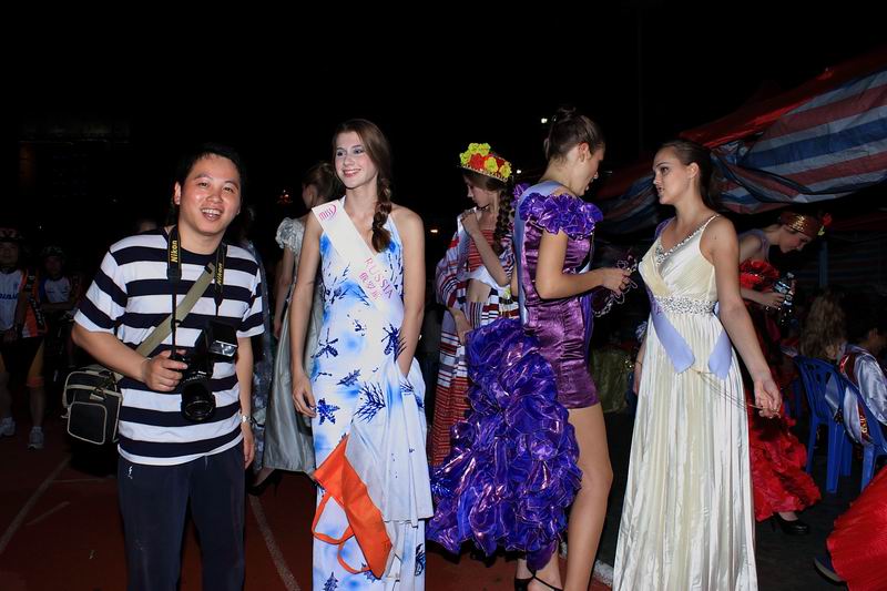 С S@7W}4H6VNR)B1Y%_9BDJ2W.jpg