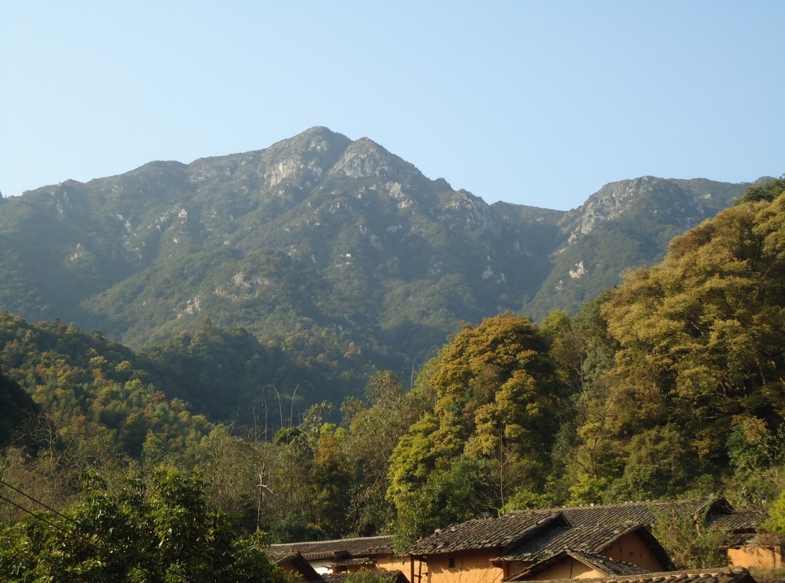 ����ɽ 1.jpg