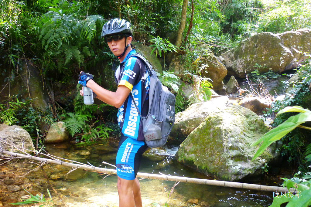 ���˹���һ��������ɽȪˮ