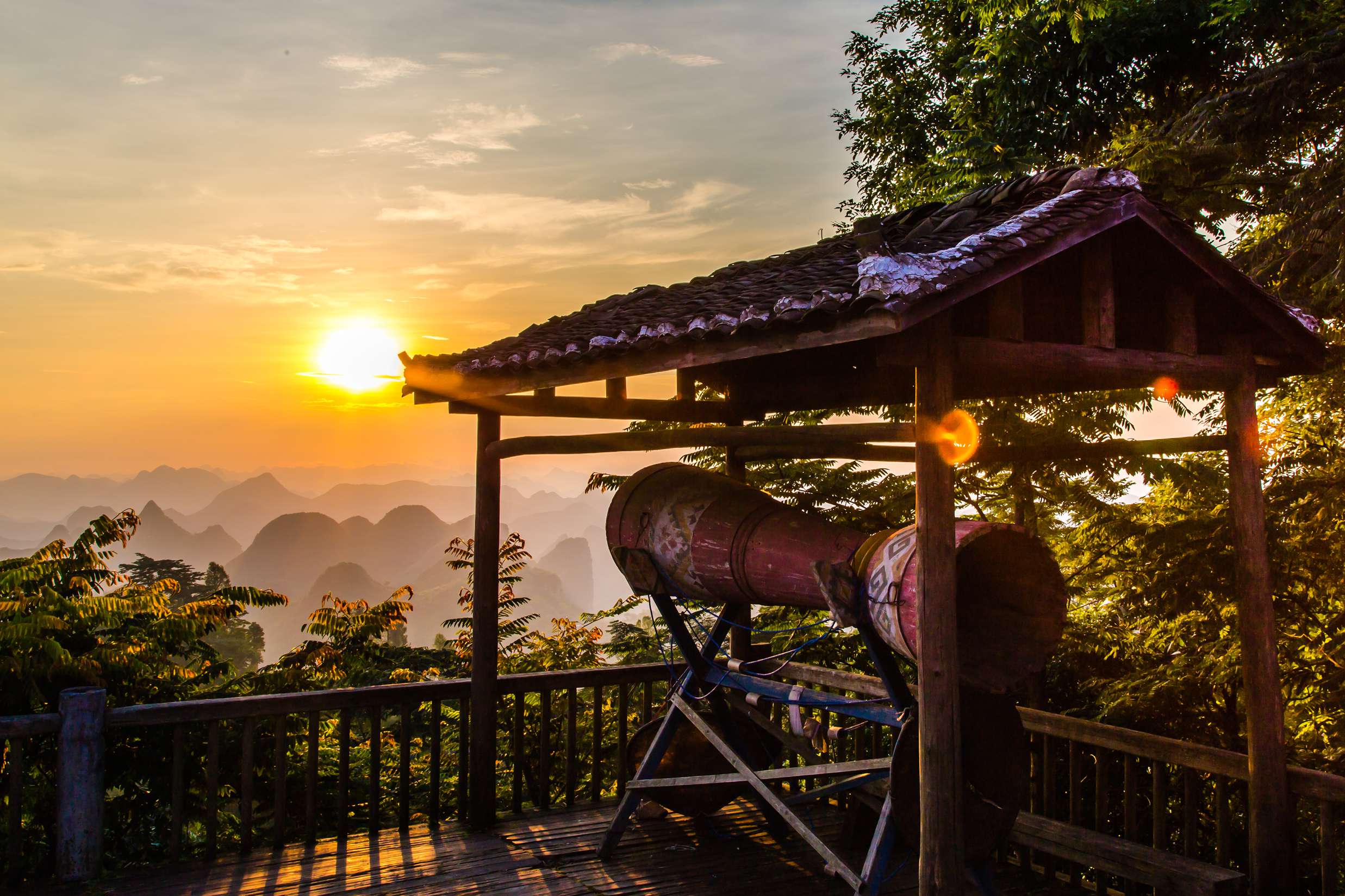 ��ɽ����