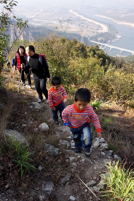 ���⣬������ץ��˫��̥�ֵܣ������ģ�