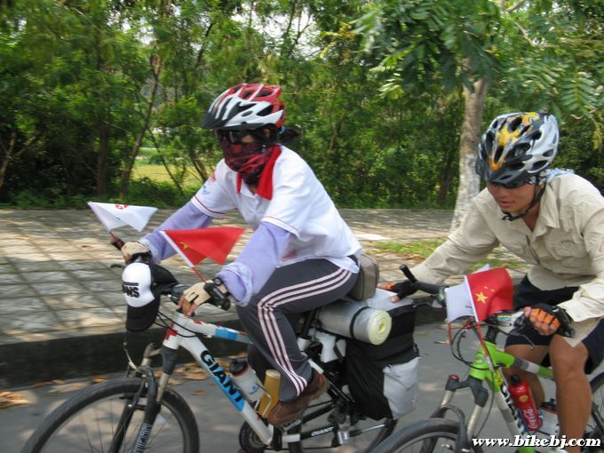 ����;��01