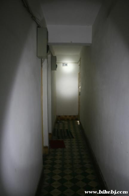 ϴСǴԶһ㣬СĹɢһ