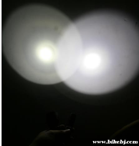 ڴͲûʲô磬ߵǴͲұߵСͲ