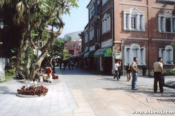 ������־�