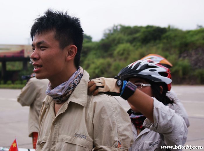 ������ɽ�����������˻��а�Ħʦ��Ħ��...