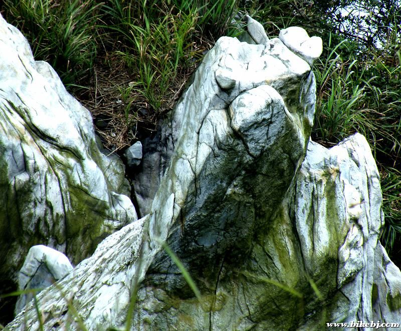 ����ɽ����ʯ�Լ�����һ����ʲô��