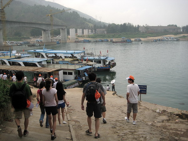 ������ͷ���ַǷ�