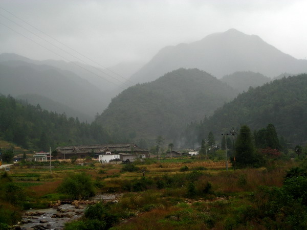 ���϶���������һ��