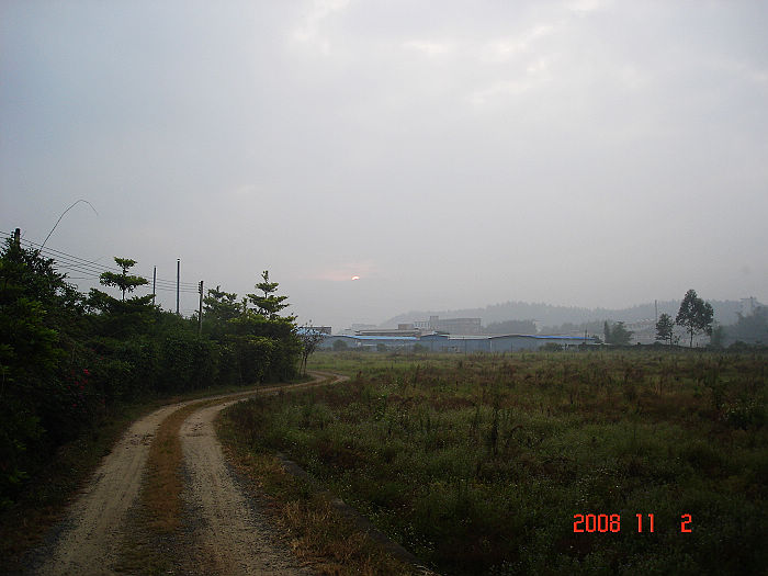 �ʼ�ɽǰ�ĳ�����