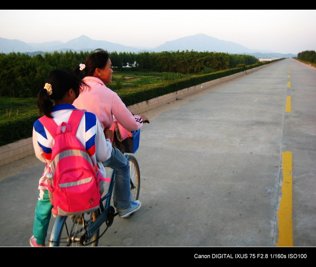 һȺ������Ů��