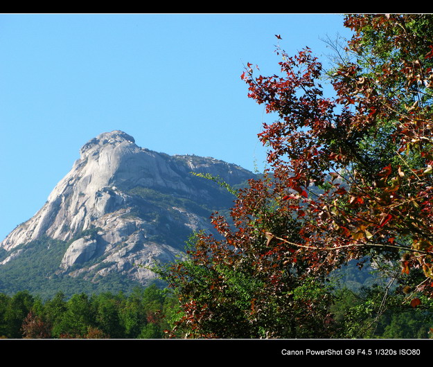 ����ɽ��ɫ