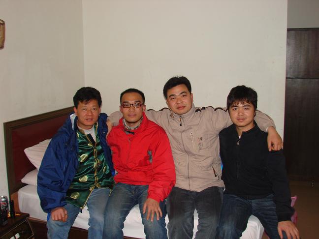 <����ˮʯ��̳>�٤���� ��Ϳè��λ���ǰ��ο������