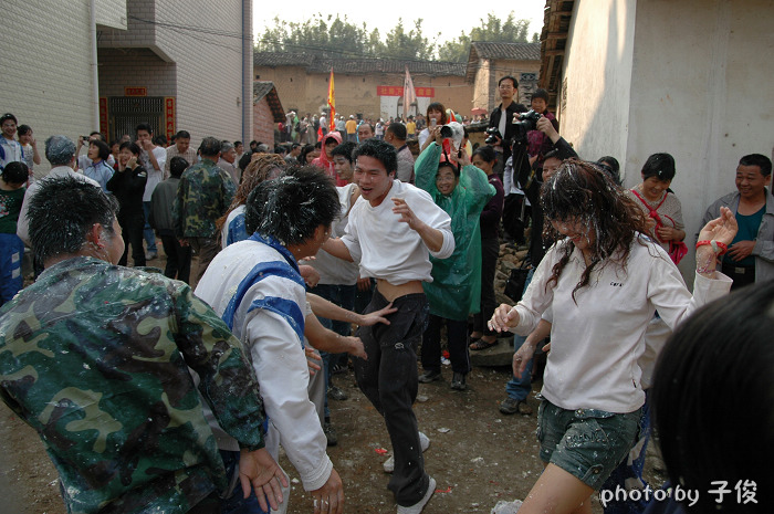 ս�����ң�������ս��