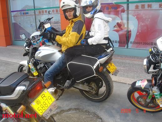 ���ǵĶӳ�QY��ͬ�ӳ�����