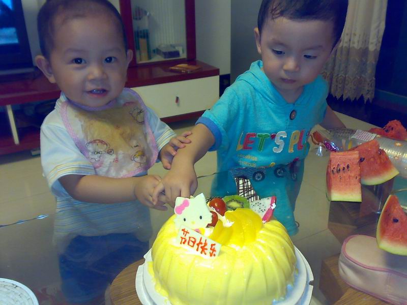 ��¥�µĵܵ�һ�����