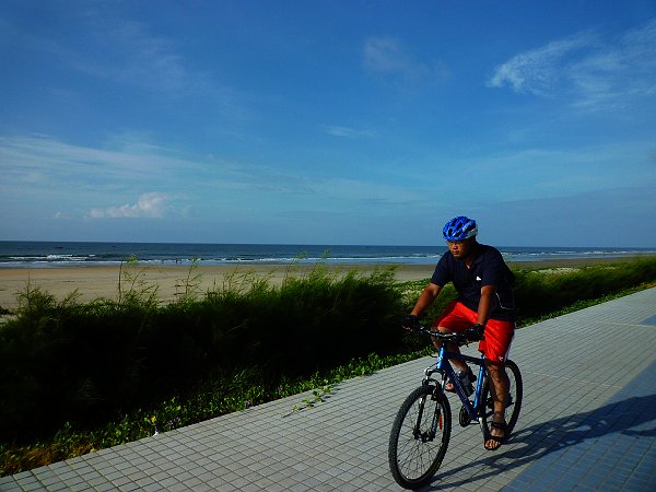 ����������