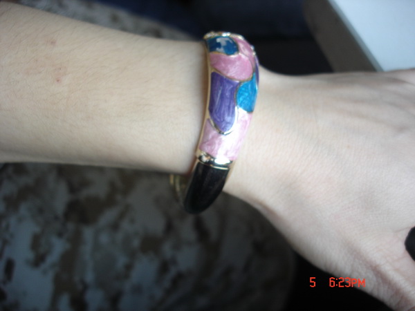 ���кܶ���ɫ�ģ���ֻ���������ɫ