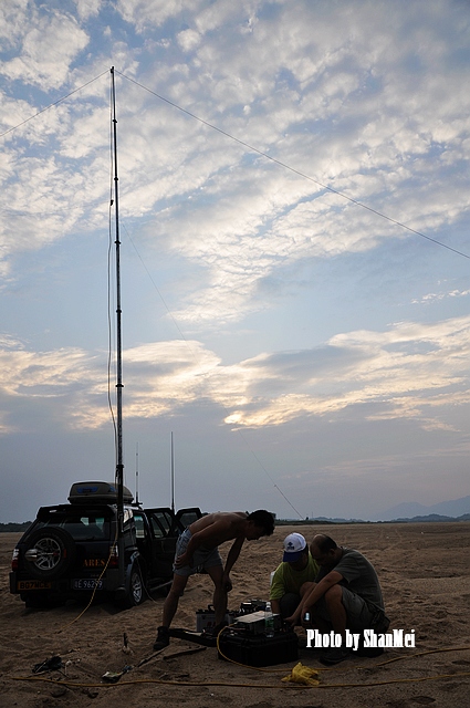 �����Ʋ��µ����ߵ�Ӧ��ͨѶ��