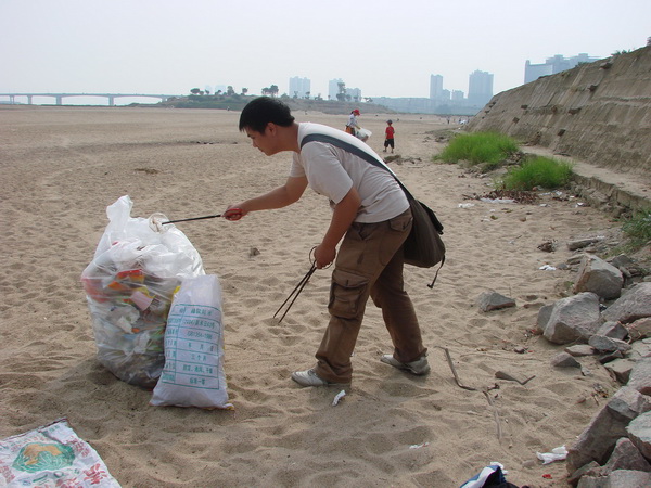 XRTOҲ����������������ɨ�ֹ��˵ı�ɫ������Ϊ���Ǽ�¼��λ����֮�⣬��Ŭ����æ������������ ...