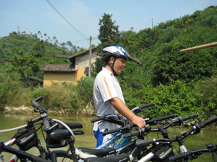 ڰгϰϴ˵˧磭飬Ǳˮͧ