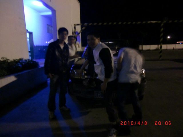 ����-���� �����װ��Ĵ��ж���һ��