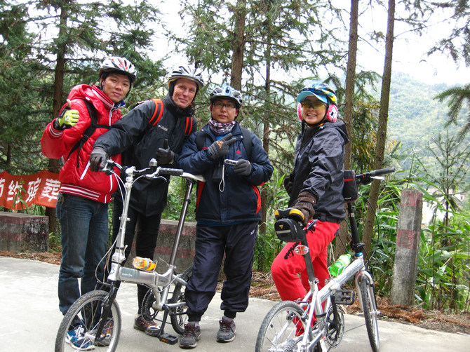 ��ɽʱ����һ�����Ϻ����ķ���