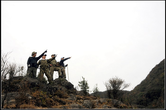 ��ɽʯ��ɽ 222_������С.jpg