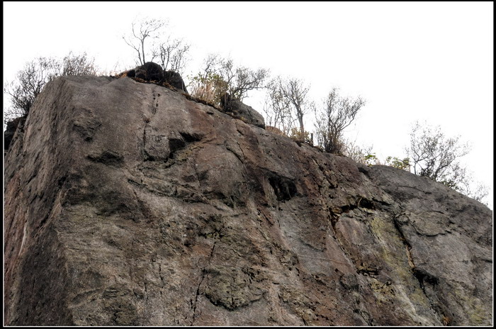 ��ɽʯ��ɽ 305_������С.jpg