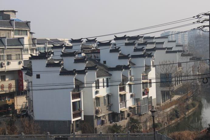 �Ͼ�����